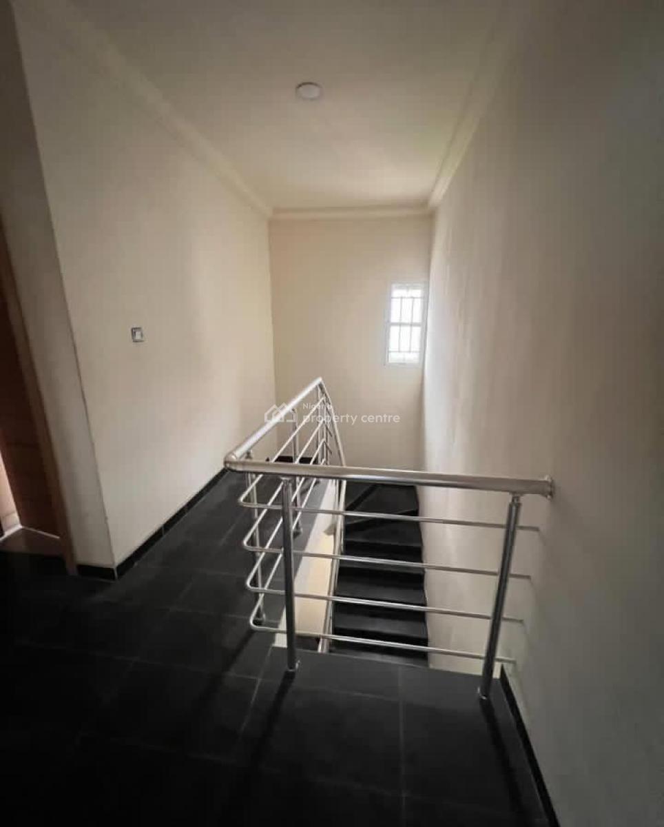 3 Bedroom Terrace Duplex, Lekki Phase 1, Lekki, Lagos, Terraced Duplex for Sale