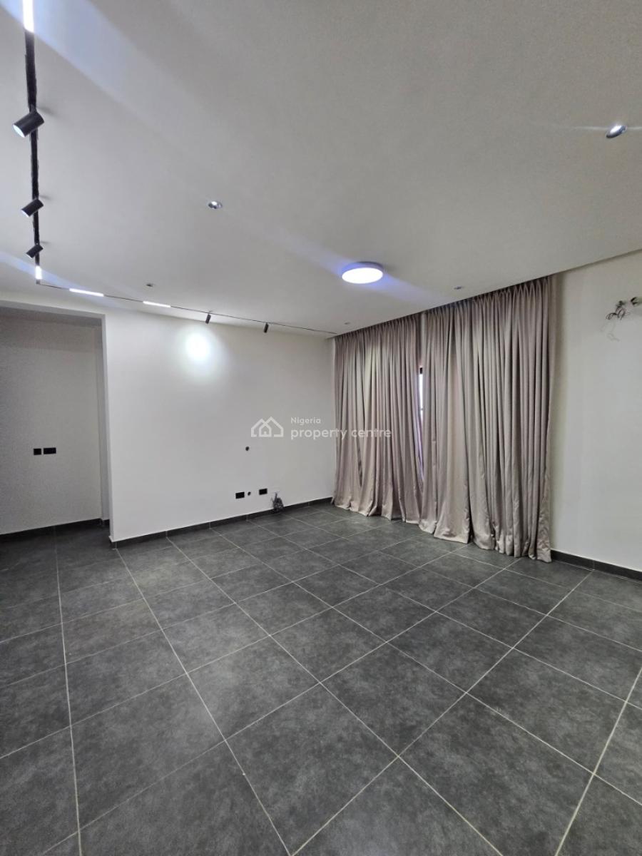Tastefully Finished Serviced 3 Bedroom Flat, Lekki Phase 1, Lekki, Lagos, Flat / Apartment for Rent