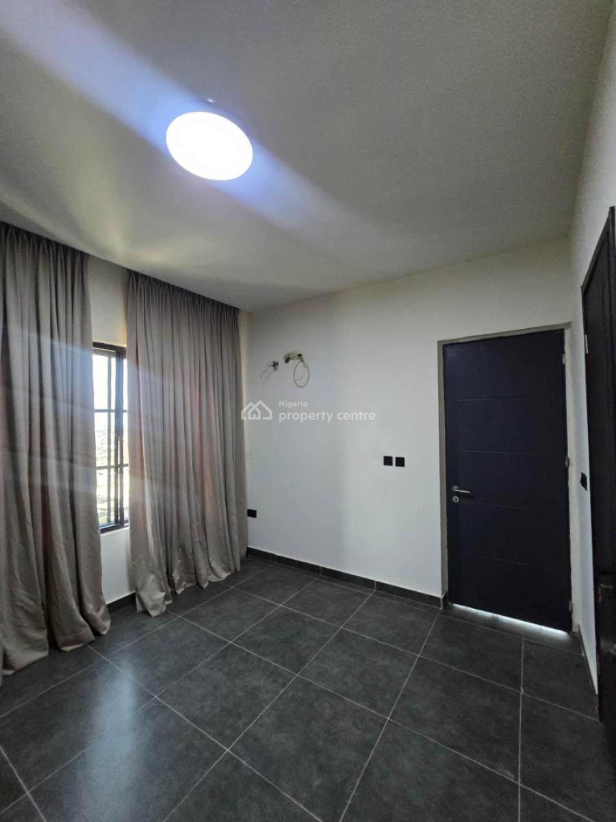 Tastefully Finished Serviced 3 Bedroom Flat, Lekki Phase 1, Lekki, Lagos, Flat / Apartment for Rent