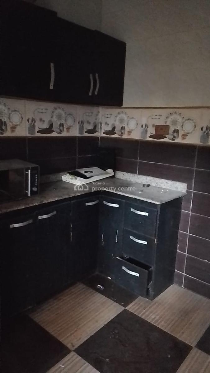 Share Apartment at Lekki Scheme 2 Off Abraham Adesanya Estate Ajah, Lekki Scheme 2 Off Abraham Adesanya Estate, Ajah, Lagos, Self Contain (single Rooms) for Rent