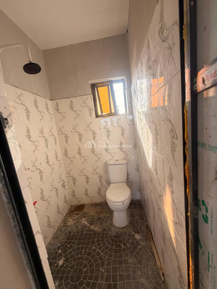 Newly Built Spacious Miniflat  with Good Finishing Wit Kitchen Cabinet, Palmgrove, Shomolu, Lagos, Mini Flat (room and Parlour) for Rent