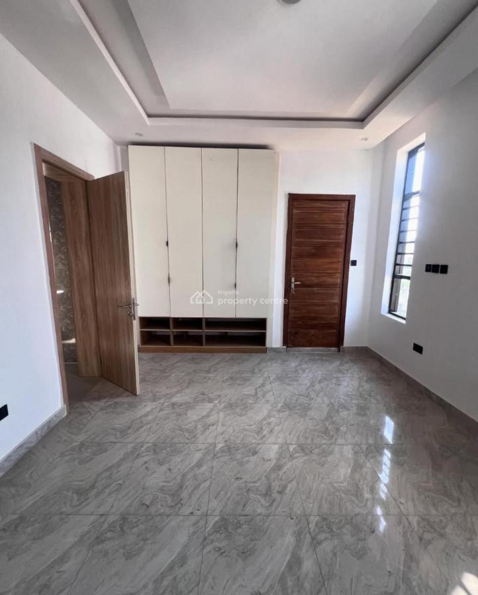 2 Bedroom Apartment, Ikota, Lekki, Lagos, House for Sale