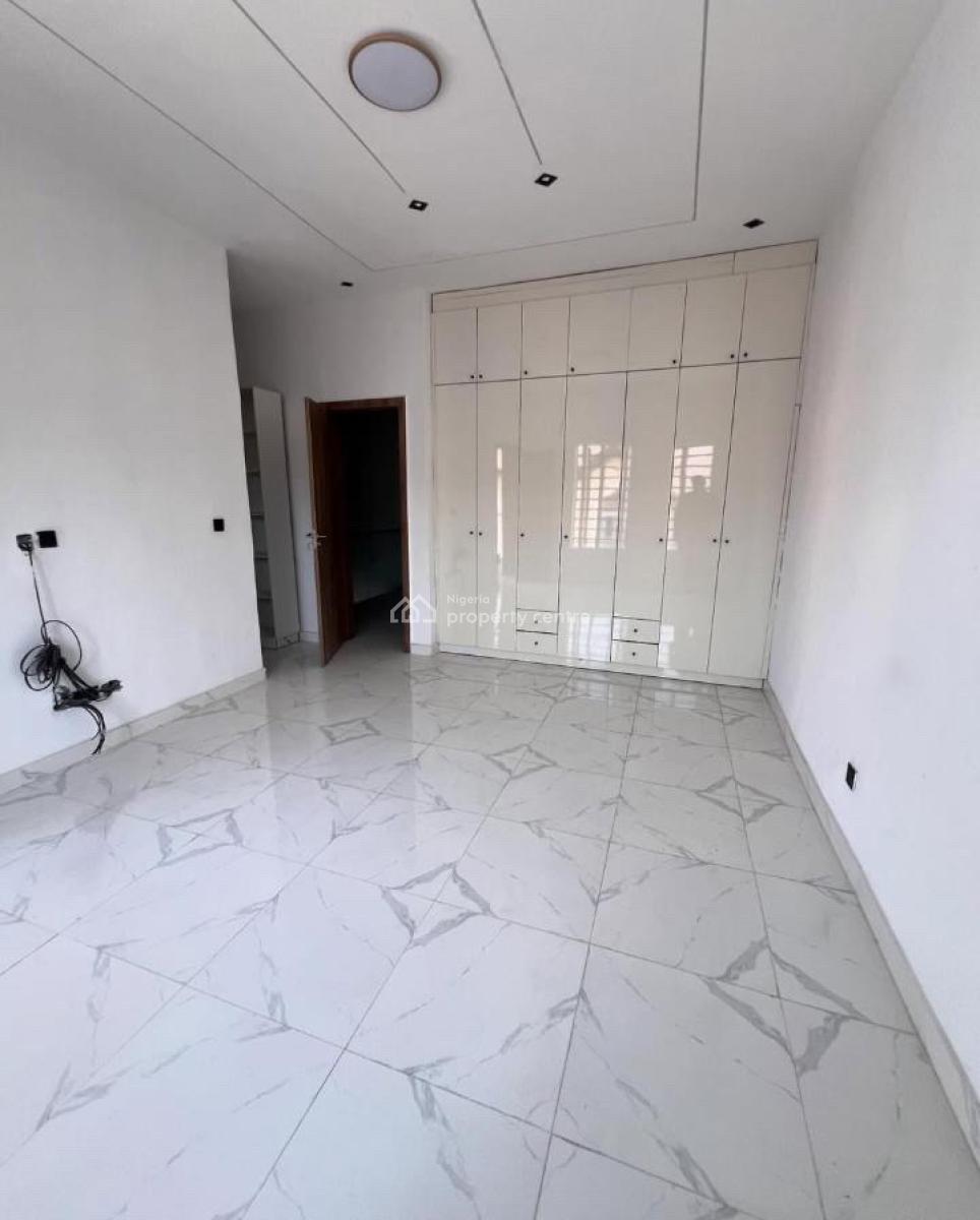 4 Bedroom Terrace Duplex, Ikota, Lekki, Lagos, Terraced Duplex for Sale