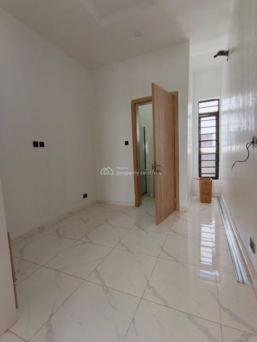 Luxury-standard 3-bedroom Terrace Duplex  Rare Opportunity Grab It, Ikota Gra Lekki Lagos, Ikota, Lekki, Lagos, Terraced Duplex for Sale