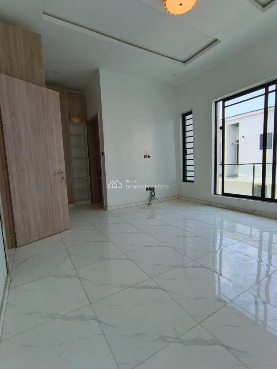 Elegant 4-bedroom Terrace Duplex with Bq, Conner Piece, Ikota Gra Lekki Lagos, Ikota, Lekki, Lagos, Terraced Duplex for Sale