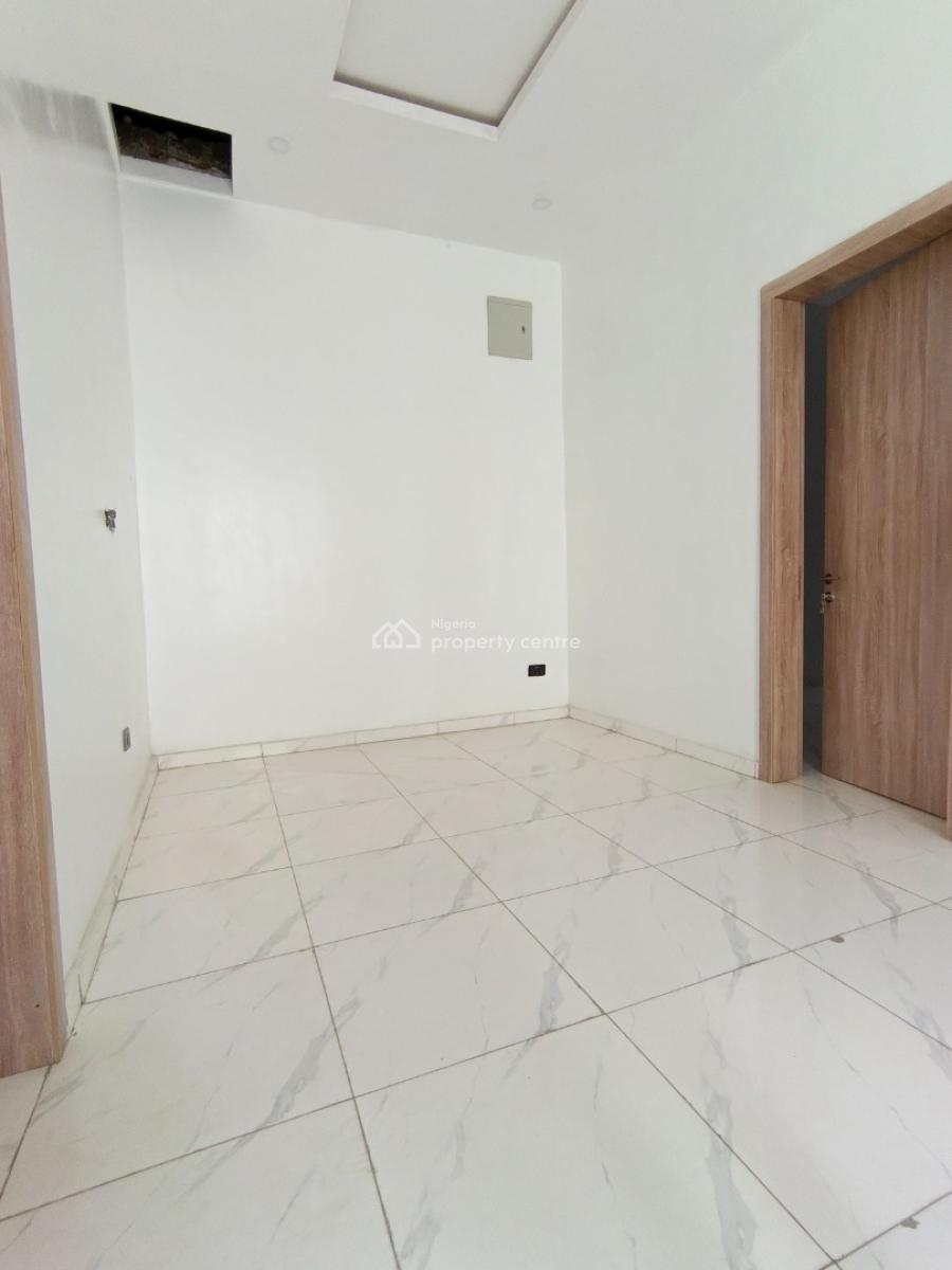 Elegant 4-bedroom Terrace Duplex with Bq, Conner Piece, Ikota Gra Lekki Lagos, Ikota, Lekki, Lagos, Terraced Duplex for Sale