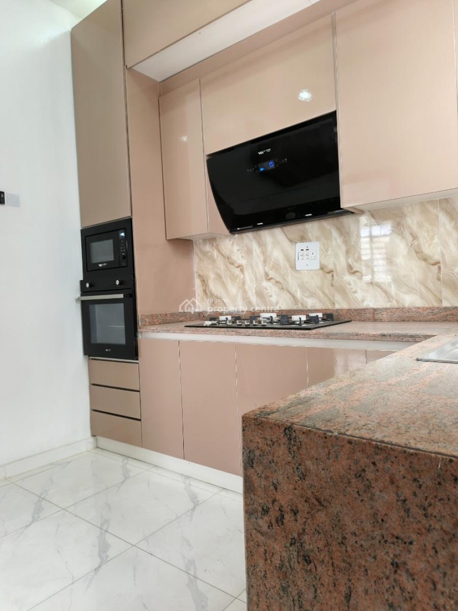 Elegant 4-bedroom Terrace Duplex with Bq, Conner Piece, Ikota Gra Lekki Lagos, Ikota, Lekki, Lagos, Terraced Duplex for Sale