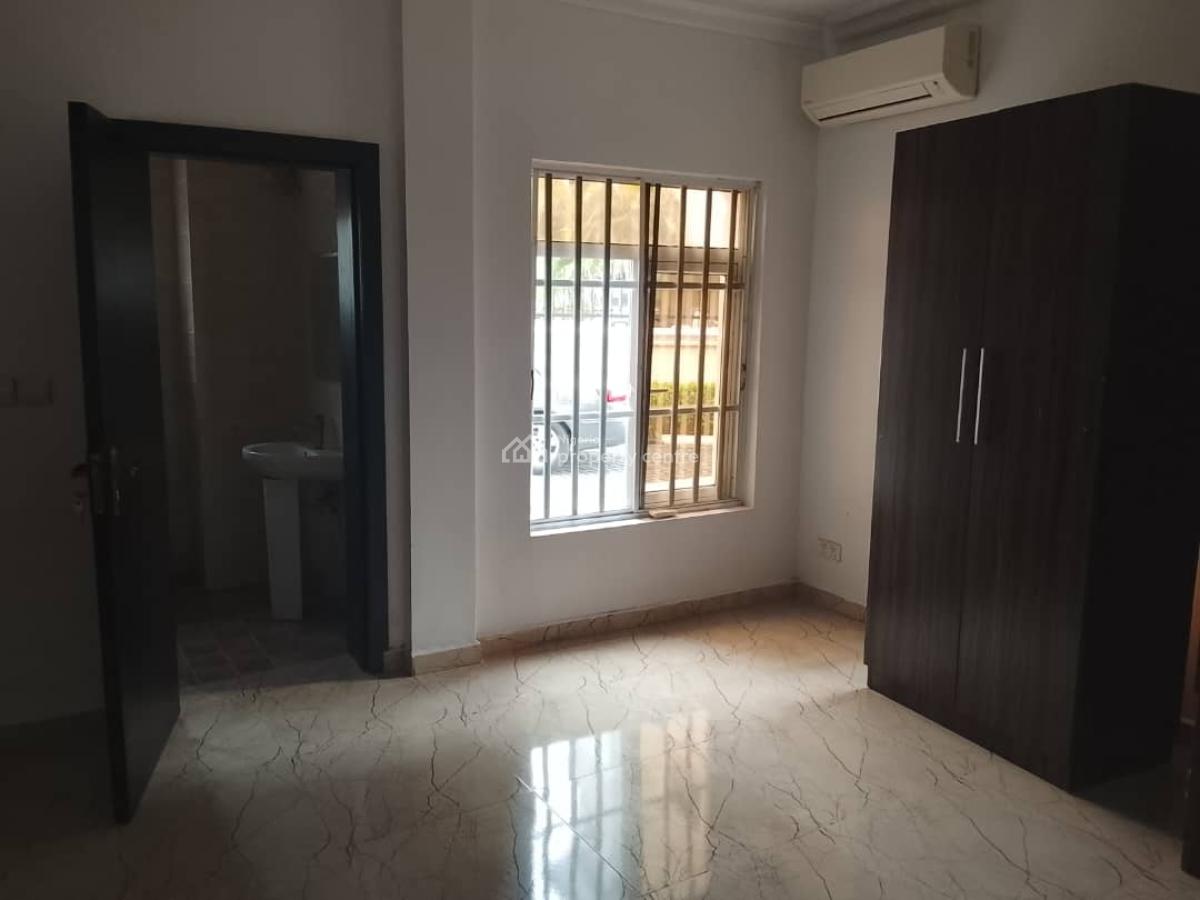 Newly Renovated 3bedroom Apartment with One Room Bq, Ikoyi Lagos, Old Ikoyi, Ikoyi, Lagos, Flat / Apartment for Rent