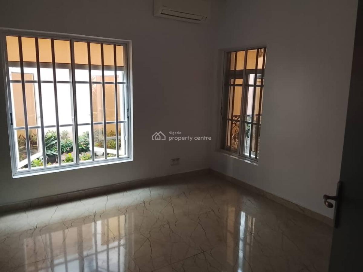 Newly Renovated 3bedroom Apartment with One Room Bq, Ikoyi Lagos, Old Ikoyi, Ikoyi, Lagos, Flat / Apartment for Rent