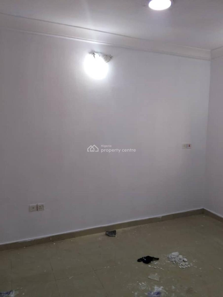 Well Maintained 3 Bedroom Terrace Duplex +bq,inside a Serene Estate, Osapa, Lekki, Lagos, Terraced Duplex for Sale