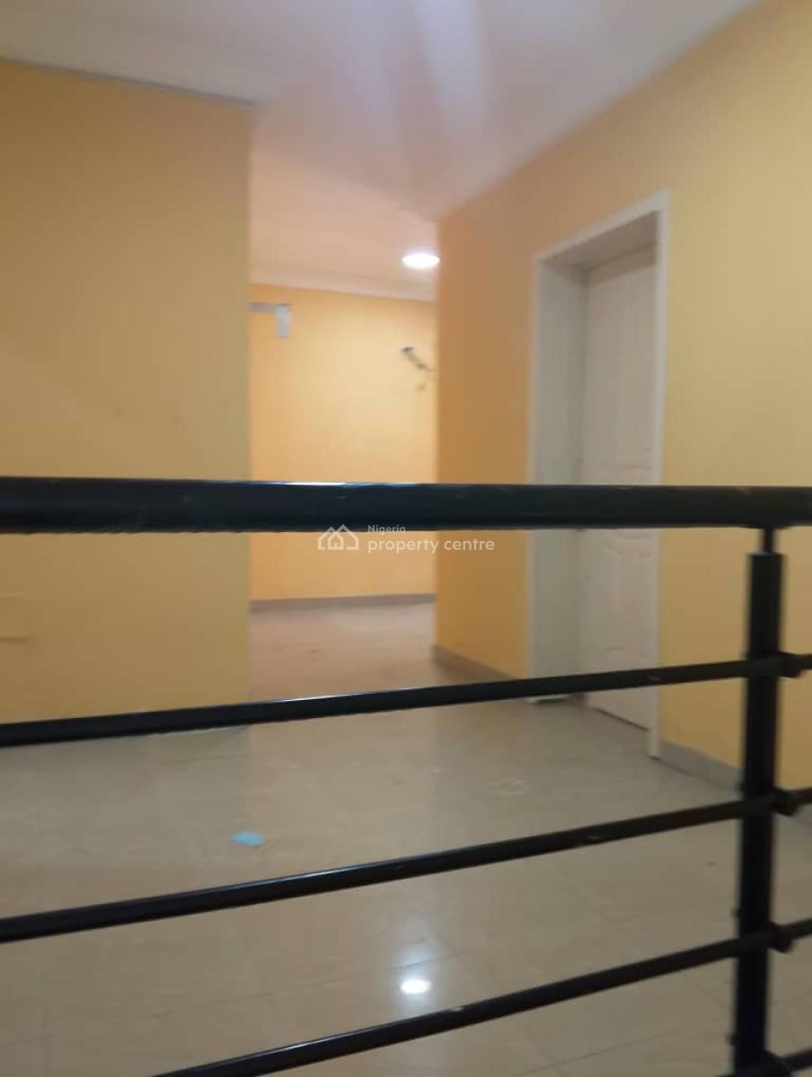 Well Maintained 3 Bedroom Terrace Duplex +bq,inside a Serene Estate, Osapa, Lekki, Lagos, Terraced Duplex for Sale