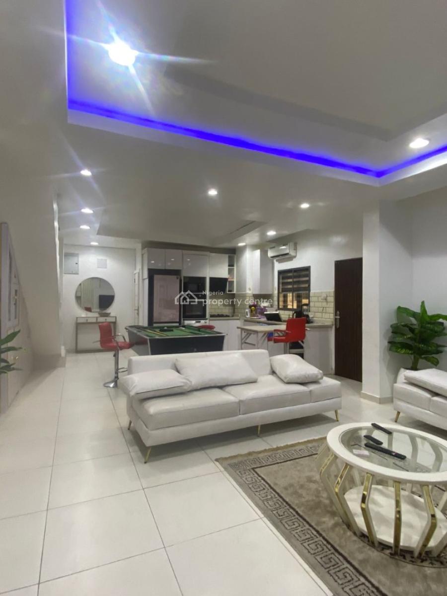 Luxury 3 Bedroom Maisonette with Excellent Facility, Off Freedom Way Lekki Phase, Lekki, Lagos, House for Rent