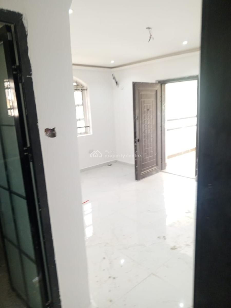 Ground Floor Newly Refurbished Mini Flat, Yesufu Abiodun Road, Oniru, Victoria Island (vi), Lagos, Flat / Apartment for Rent