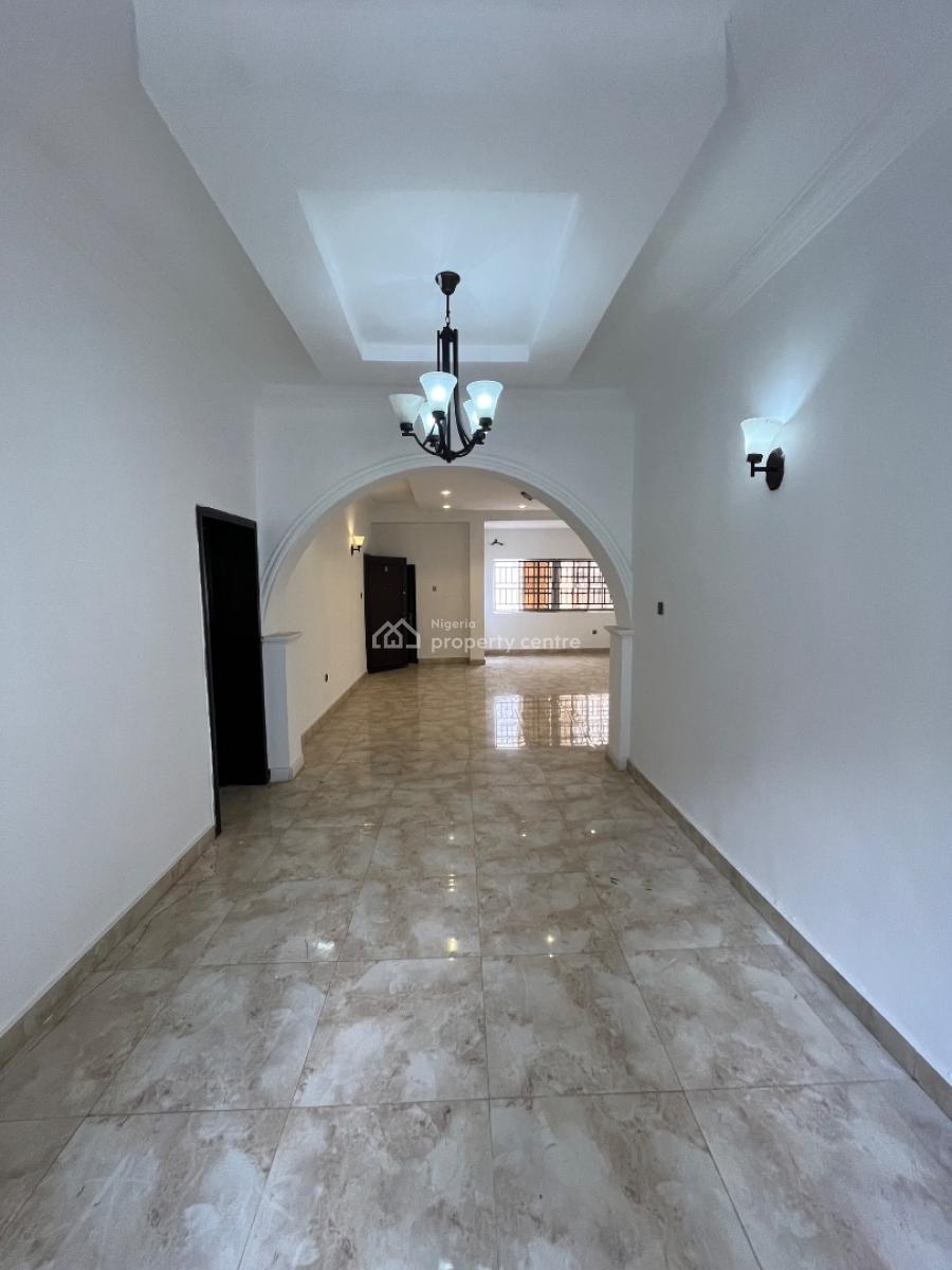 Fully Serviced 3bed Apartment Available in Lekki Phase 1, Lekki Phase 1, Lekki, Lagos, Flat / Apartment for Rent