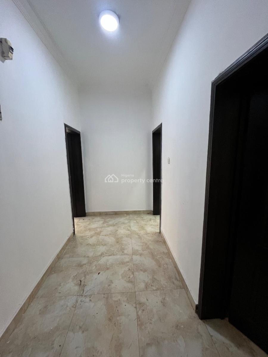 Fully Serviced 3bed Apartment Available in Lekki Phase 1, Lekki Phase 1, Lekki, Lagos, Flat / Apartment for Rent