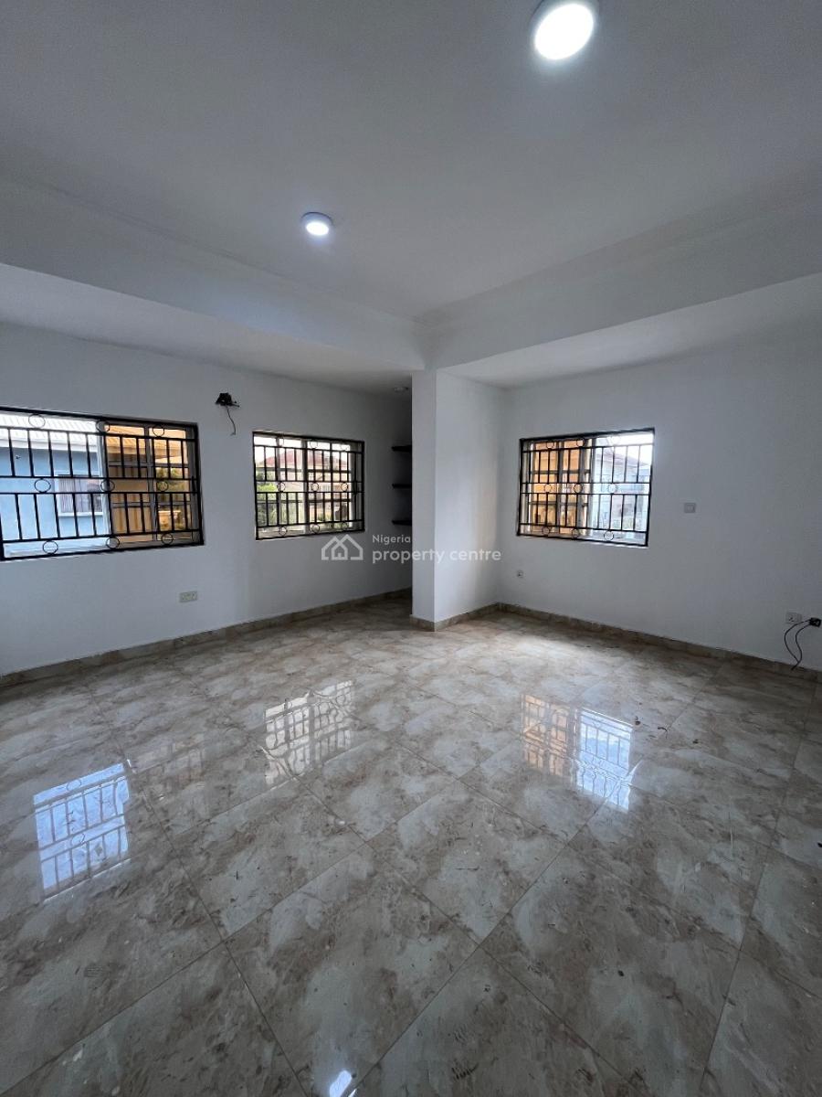 Fully Serviced 3bed Apartment Available in Lekki Phase 1, Lekki Phase 1, Lekki, Lagos, Flat / Apartment for Rent
