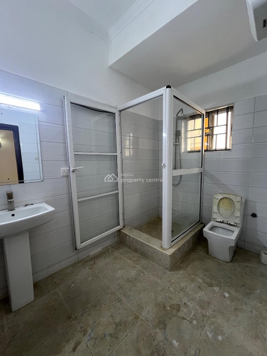 Fully Serviced 3bed Apartment Available in Lekki Phase 1, Lekki Phase 1, Lekki, Lagos, Flat / Apartment for Rent