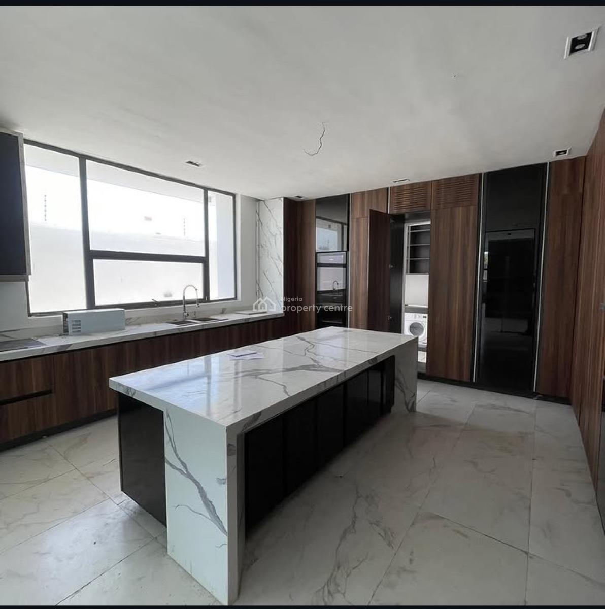 5 Bedroom Detached House, Osapa, Lekki, Lagos, Detached Duplex for Sale