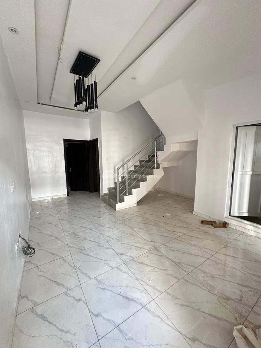 Well-built Luxury Spacious 3 Bedroom Terrace Duplex, Mobil Road Ilaje, Ajah, Lagos, Terraced Duplex for Sale