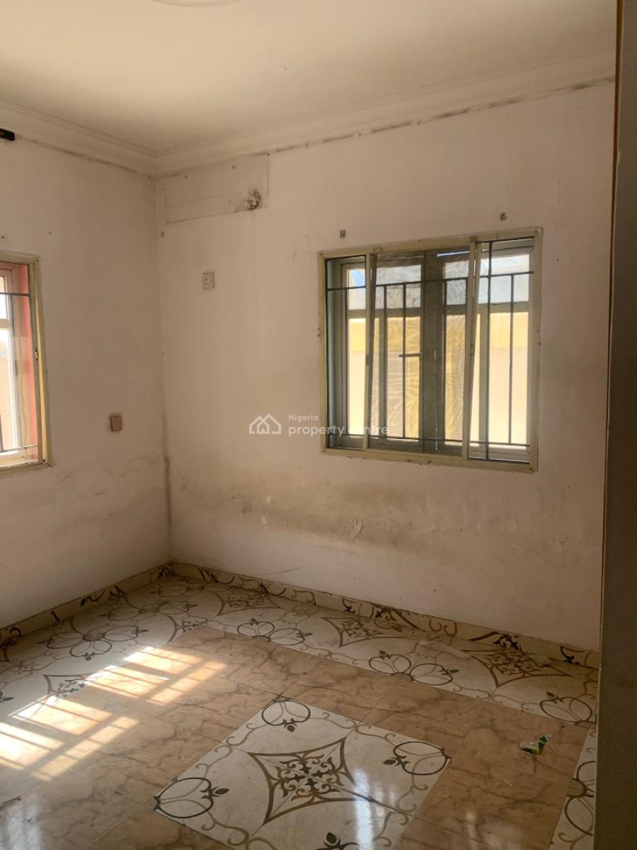 Xecutive 3 Bedroom Apartment, Pedro, Gbagada, Lagos, Flat / Apartment for Rent