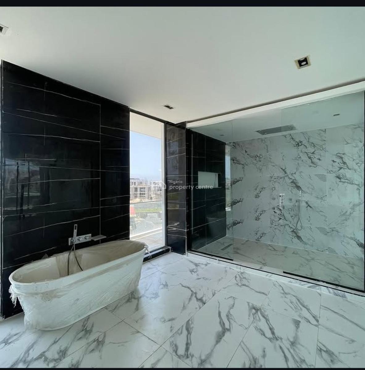 5 Bedroom Detached House, Osapa, Lekki, Lagos, Detached Duplex for Sale