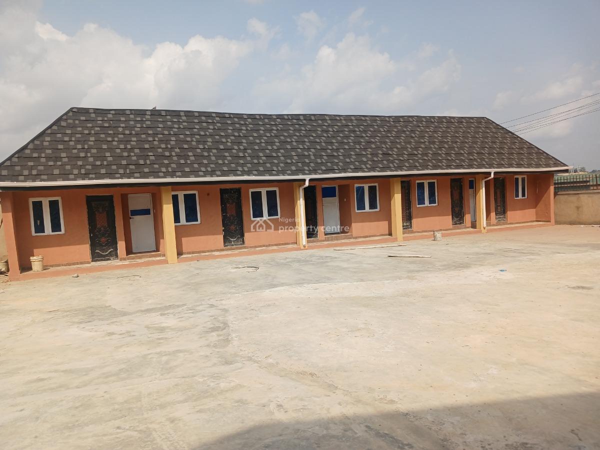 Warehouse Measuring About 1,800sm, Challange - Sako Road, Ibadan, Oyo, Warehouse for Rent