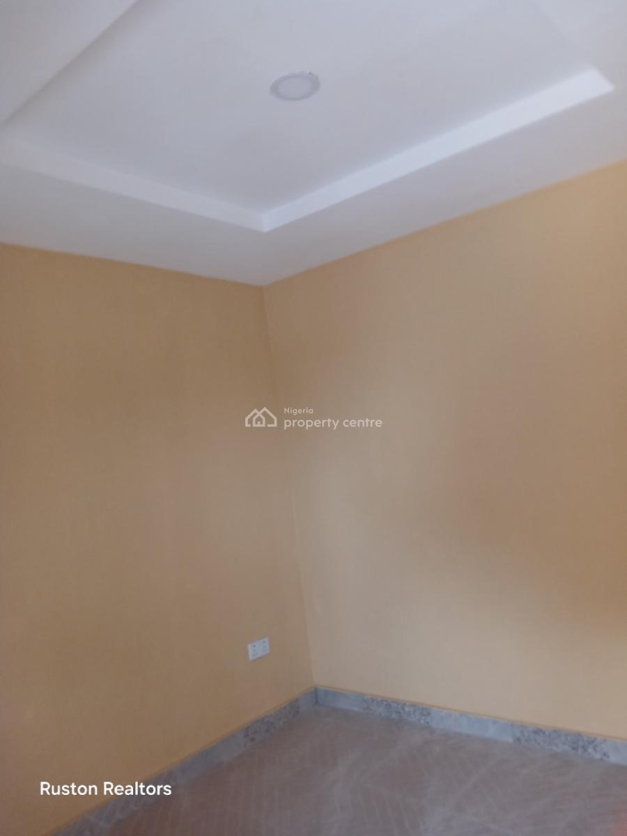 Warehouse Measuring About 1,800sm, Challange - Sako Road, Ibadan, Oyo, Warehouse for Rent