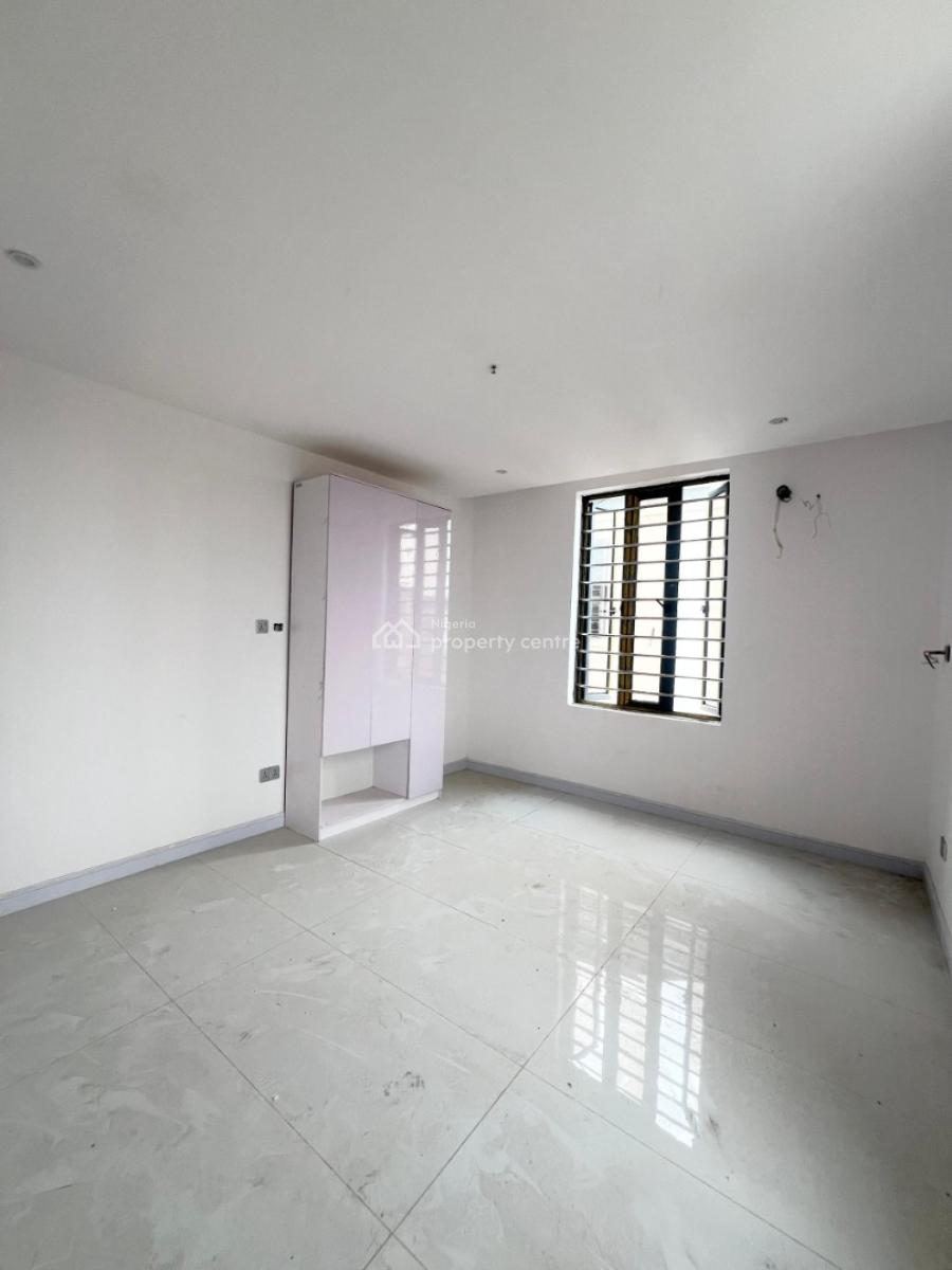 Luxury 1 Bedroom Apartment, Ologolo Lekki, Ologolo, Lekki, Lagos, Flat / Apartment for Sale