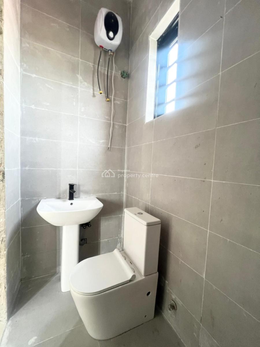 Luxury 1 Bedroom Apartment, Ologolo Lekki, Ologolo, Lekki, Lagos, Flat / Apartment for Sale