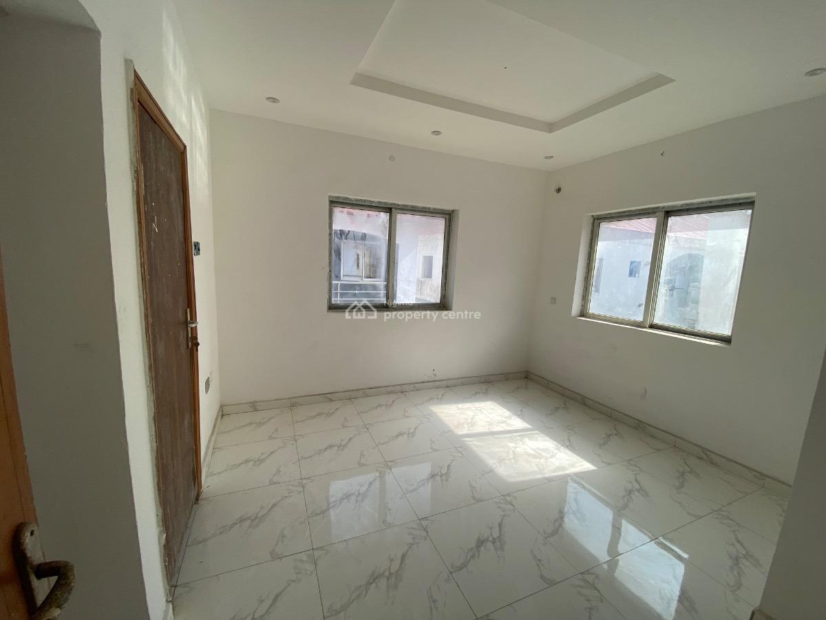 Luxury 5 Bedroom Fully Detached Duplex with Bq, Mobile Road, Ilaje, Ajah, Lagos, Flat / Apartment for Rent