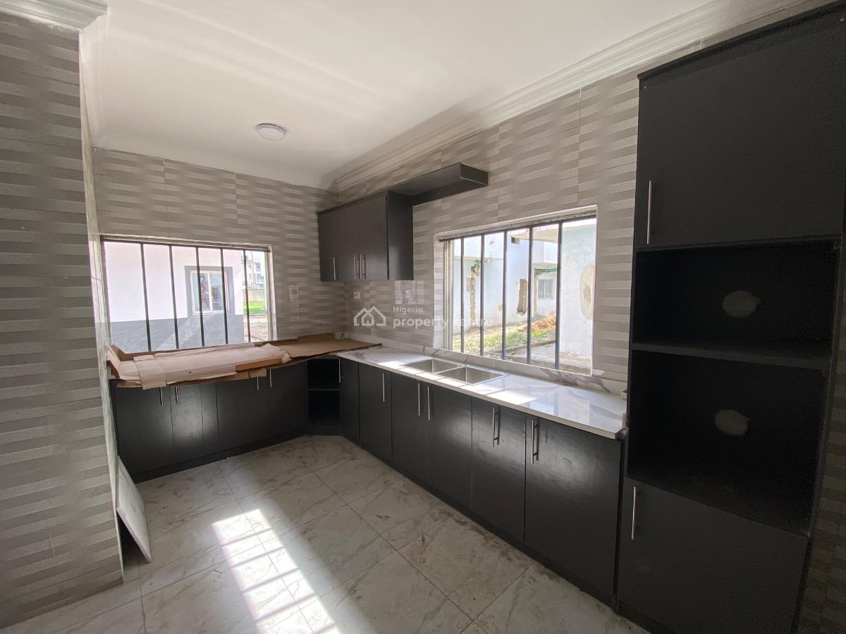 Luxury 5 Bedroom Fully Detached Duplex with Bq, Mobile Road, Ilaje, Ajah, Lagos, Flat / Apartment for Rent