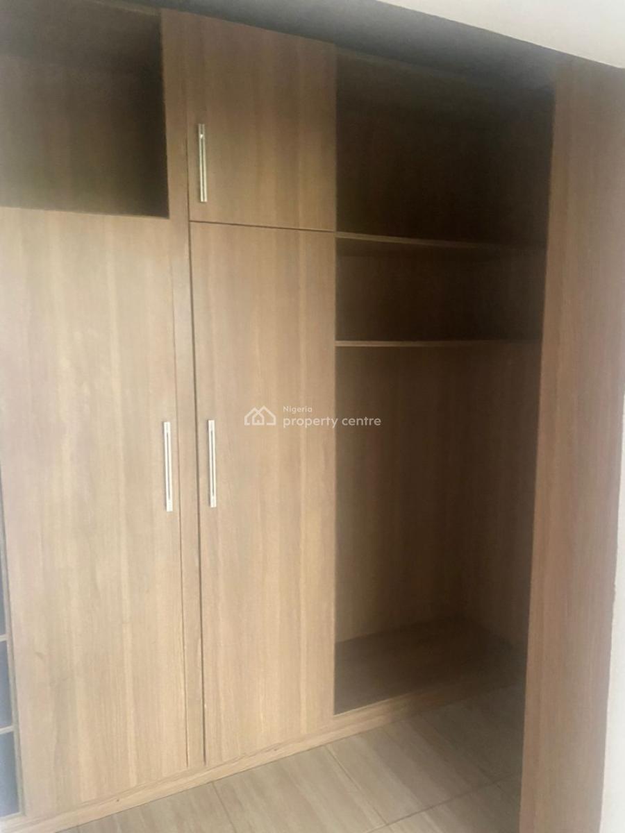 Luxury Master Bedroom in a Shared Apartment, Lekki, Lagos, Flat / Apartment for Rent