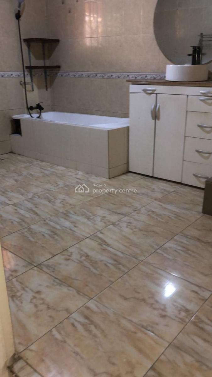 Standard and Spacious 1 Bedroom Apartment, Off Omorinre Johnson, Lekki Phase 1, Lekki, Lagos, Mini Flat (room and Parlour) for Rent