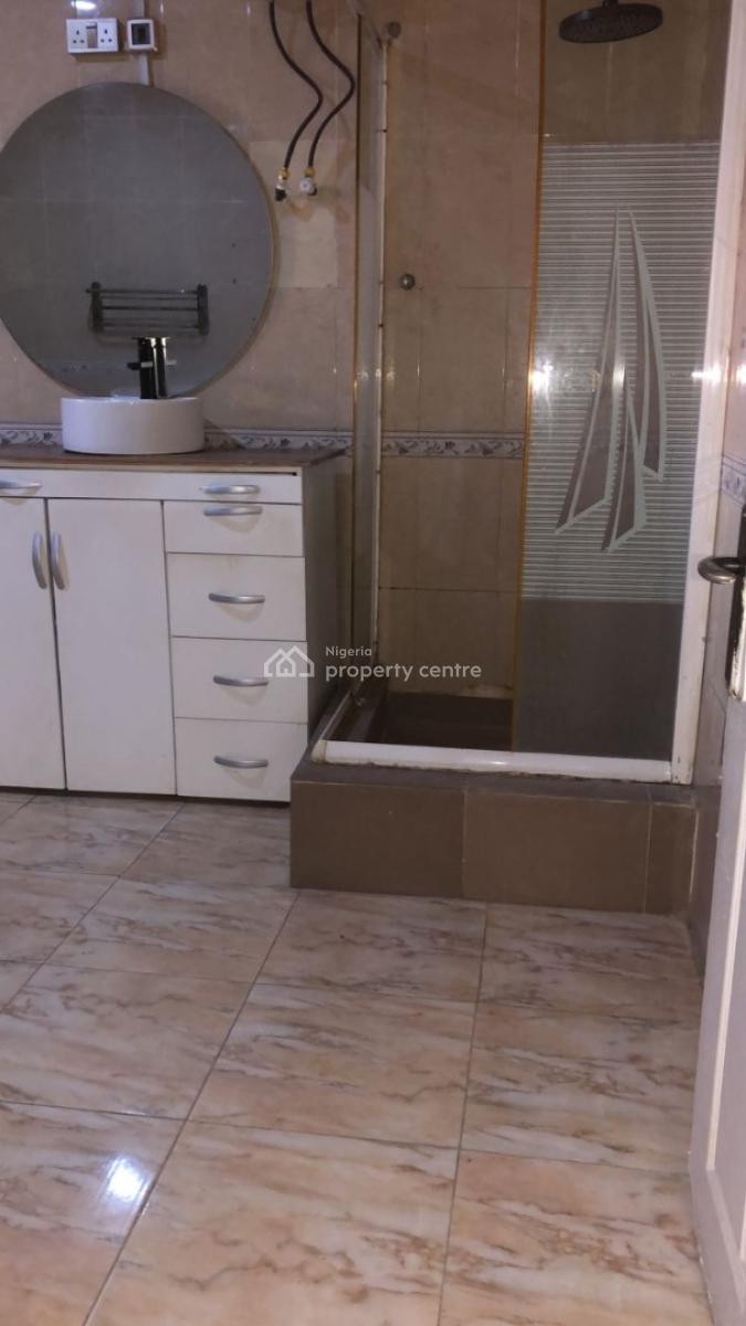 Standard and Spacious 1 Bedroom Apartment, Off Omorinre Johnson, Lekki Phase 1, Lekki, Lagos, Mini Flat (room and Parlour) for Rent