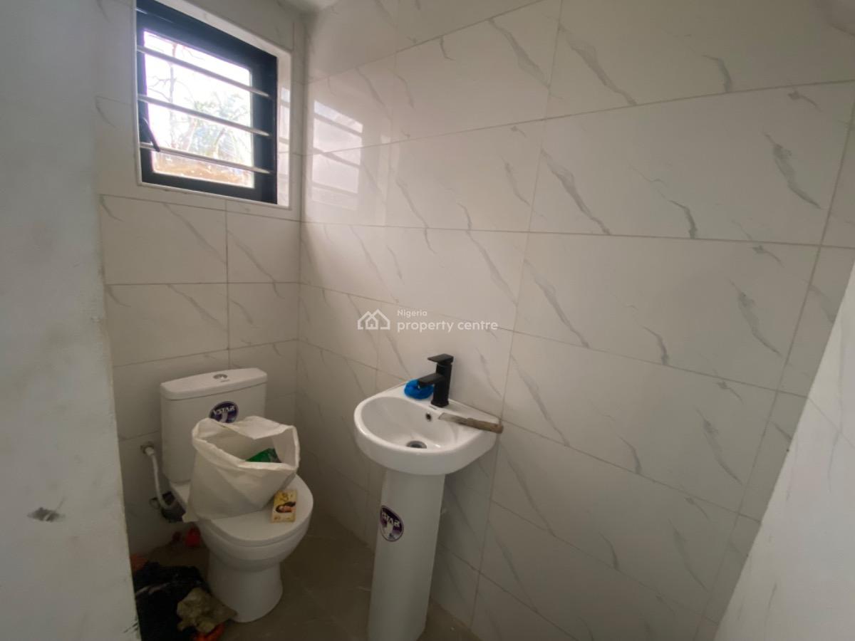 Main Castle Apartment -- Price Slash Alert, Maryland Ikeja, Lagos, Maryland, Lagos, Detached Duplex for Sale