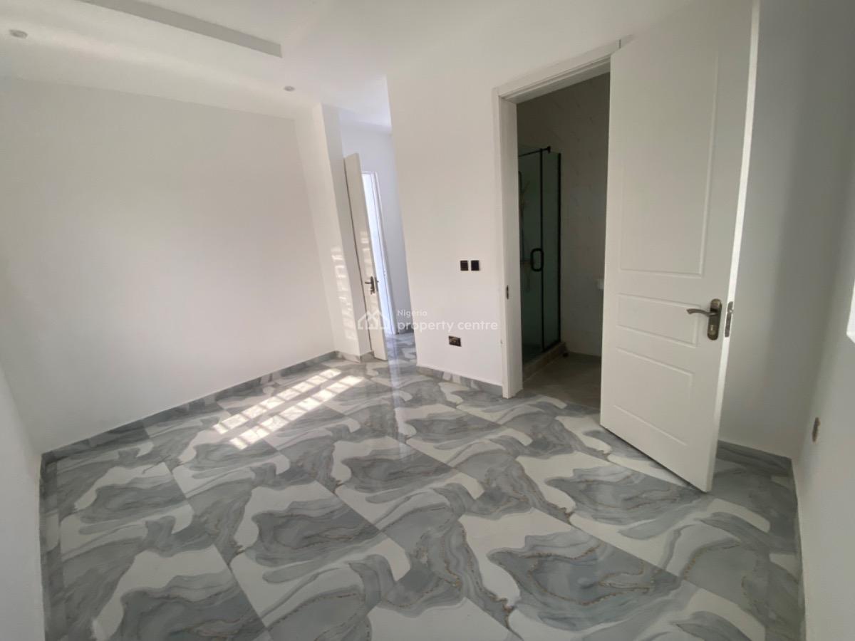 Main Castle Apartment -- Price Slash Alert, Maryland Ikeja, Lagos, Maryland, Lagos, Detached Duplex for Sale