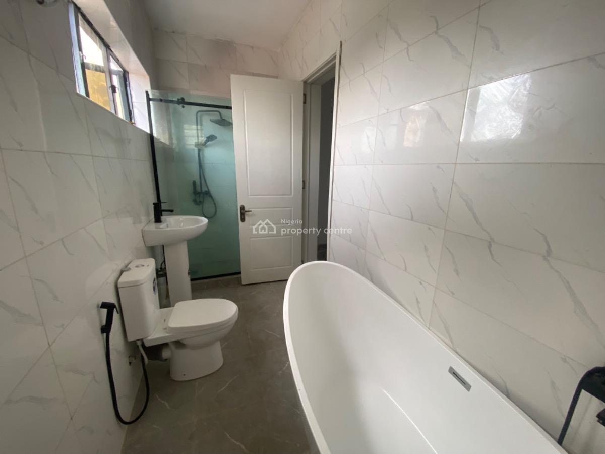 Main Castle Apartment -- Price Slash Alert, Maryland Ikeja, Lagos, Maryland, Lagos, Detached Duplex for Sale