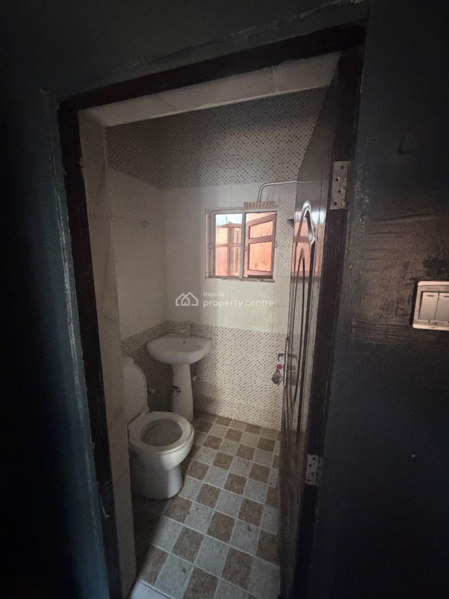 Studio Apartment, Estate, Alpha Beach Road, Igbo Efon, Lekki, Lagos, Self Contain (single Rooms) for Rent