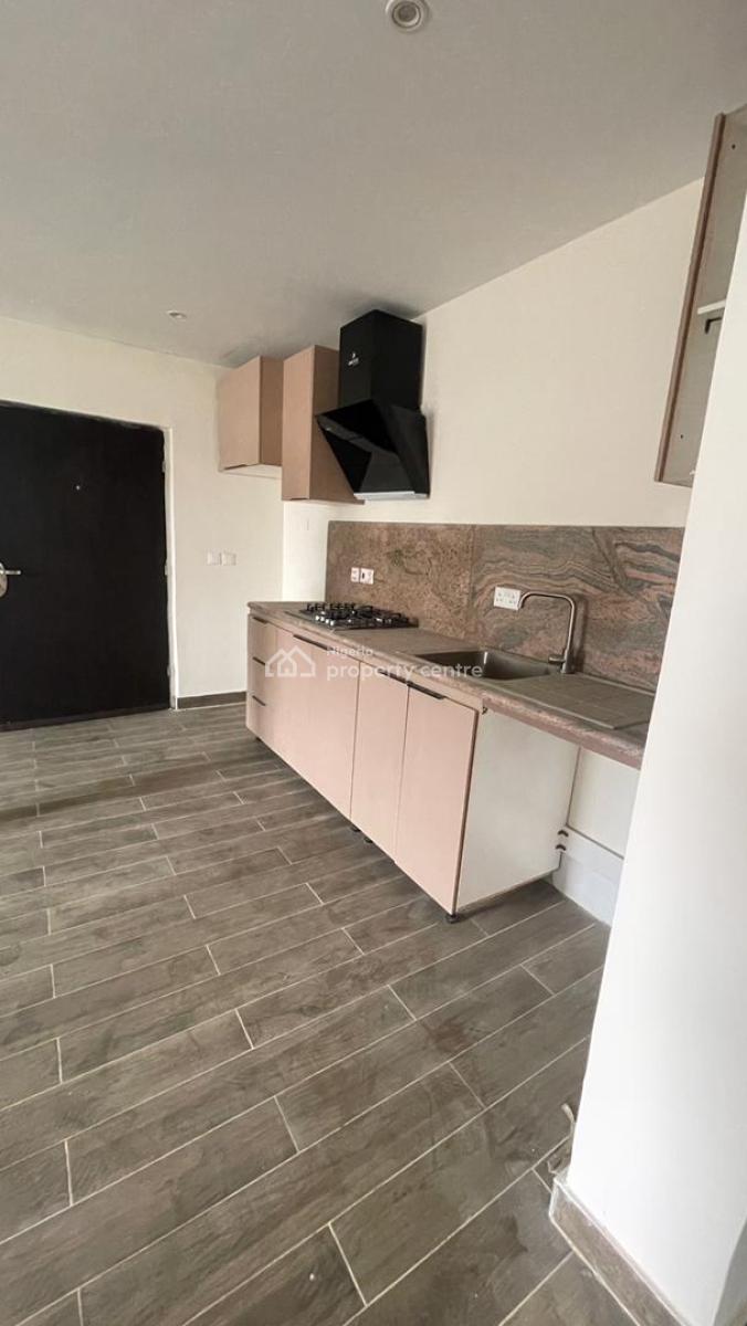 Spacious and Executive 1 Bedroom Penthouse, Yesufu Abiodun Road, Oniru, Victoria Island (vi), Lagos, Mini Flat (room and Parlour) for Rent