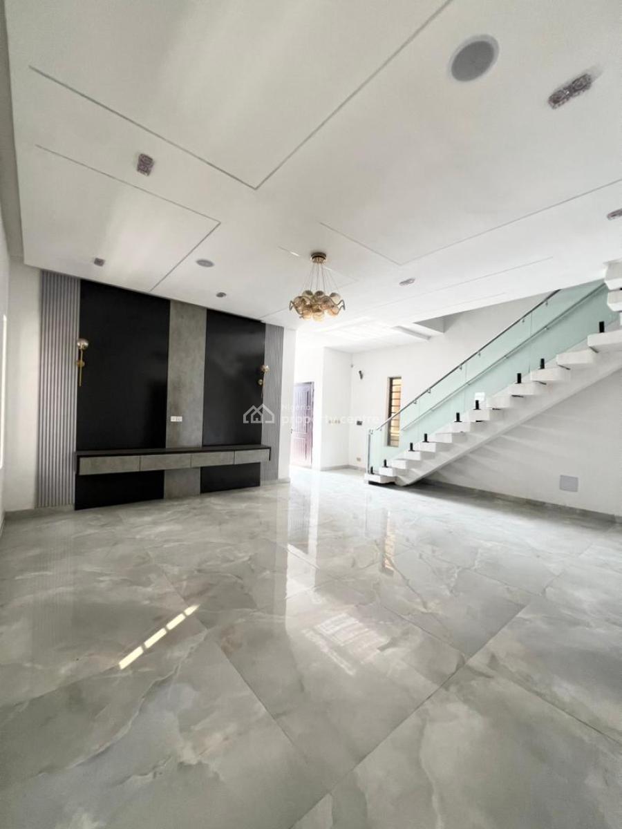 Modestly Built 5 Bedroom Duplex, Osapa, Lekki, Lagos, Detached Duplex for Sale