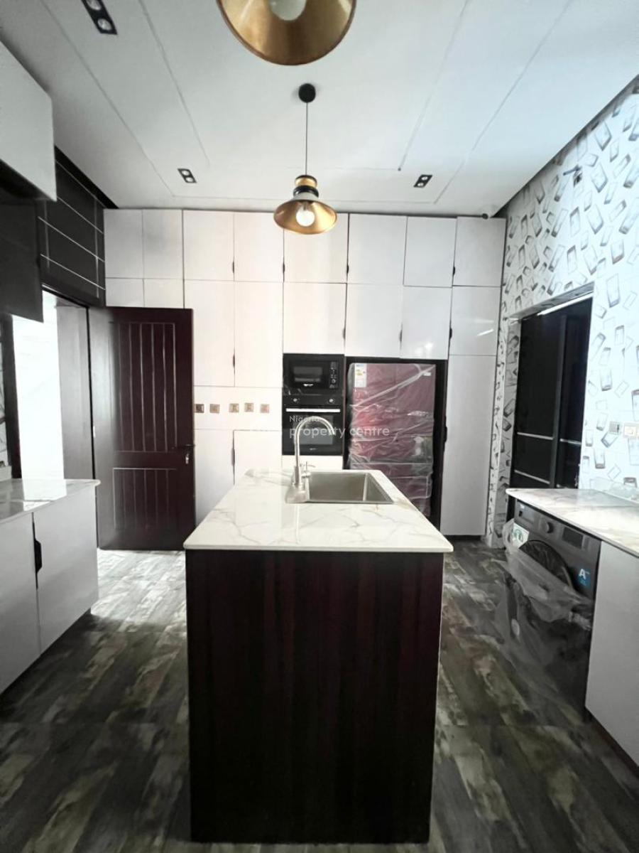 Modestly Built 5 Bedroom Duplex, Osapa, Lekki, Lagos, Detached Duplex for Sale