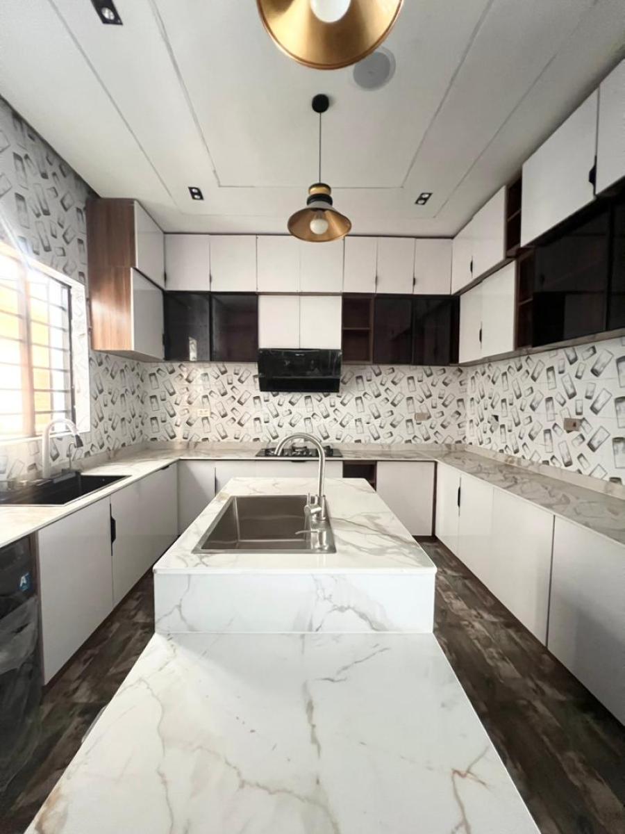 Modestly Built 5 Bedroom Duplex, Osapa, Lekki, Lagos, Detached Duplex for Sale