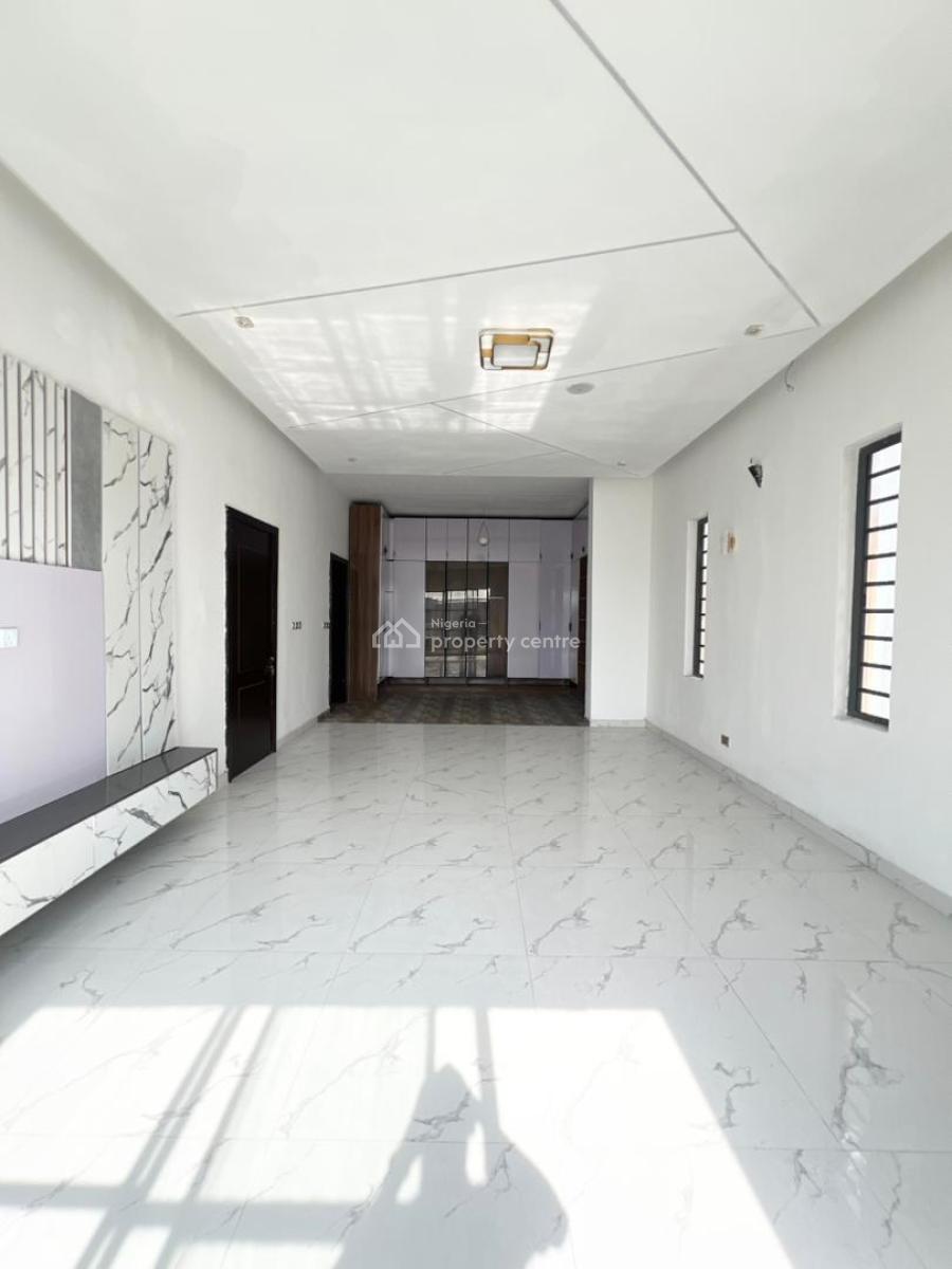 Modestly Built 5 Bedroom Duplex, Osapa, Lekki, Lagos, Detached Duplex for Sale
