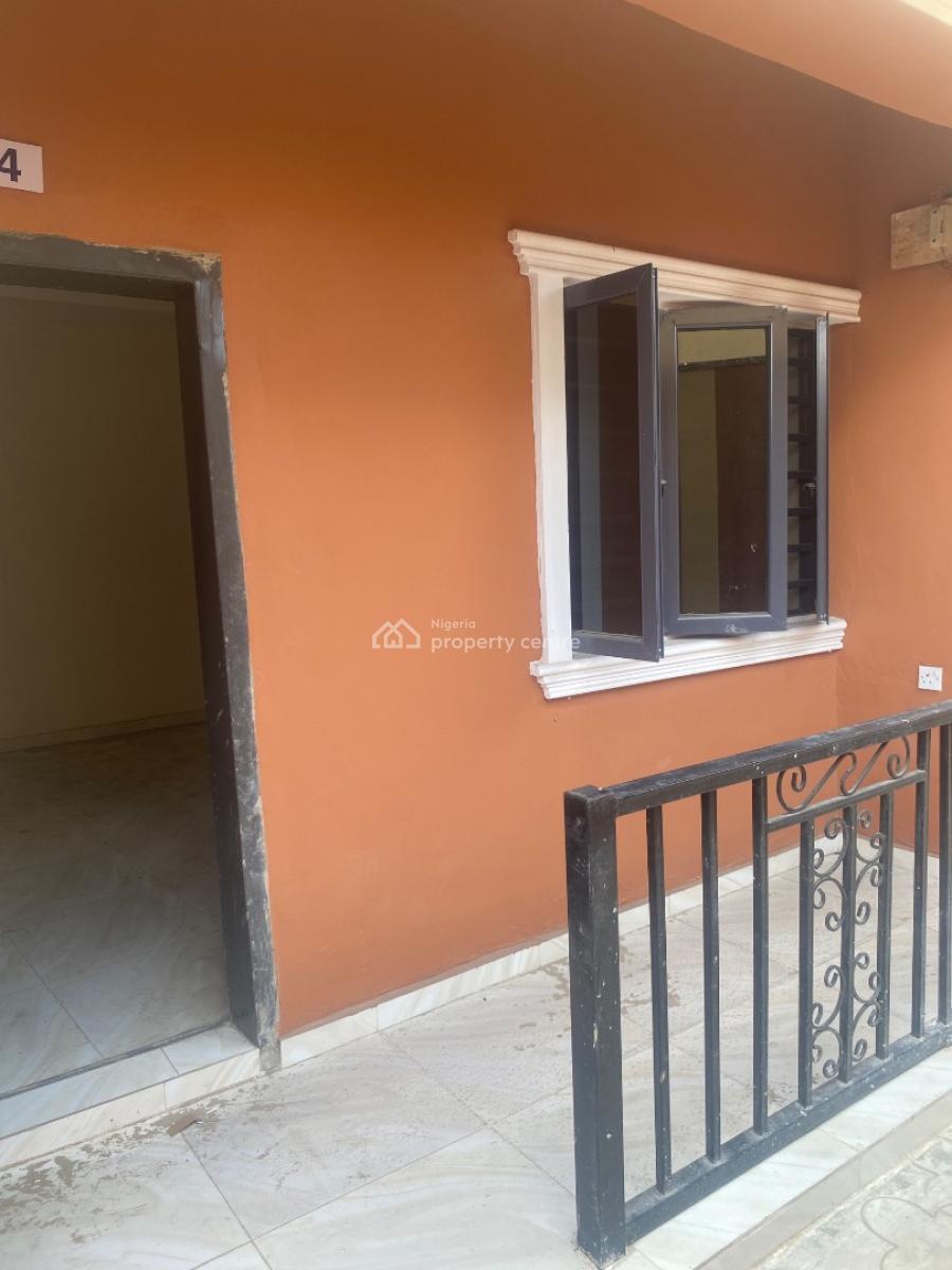 Spacious Miniflat, Bariga, Shomolu, Lagos, Mini Flat (room and Parlour) for Rent