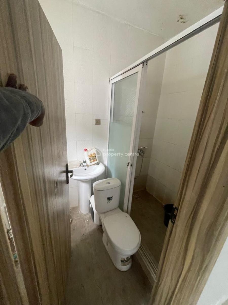 Spacious Studio Apartment with a Balcony, Gra Not Far From The Estate Gate, Ikota, Lekki, Lagos, Self Contain (single Rooms) for Rent