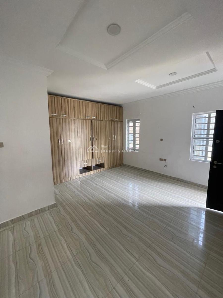 Spacious Studio Apartment with a Balcony, Gra Not Far From The Estate Gate, Ikota, Lekki, Lagos, Self Contain (single Rooms) for Rent