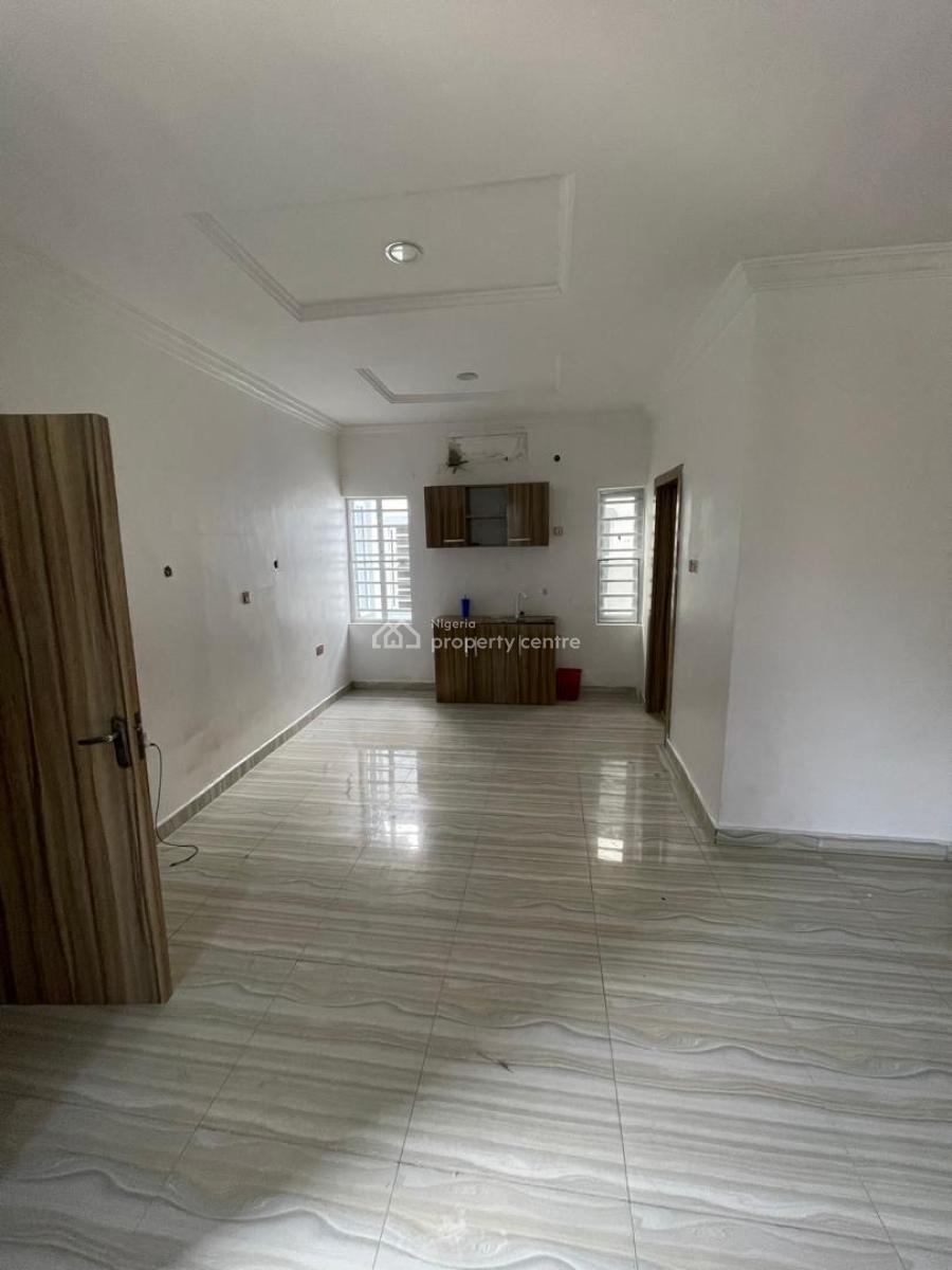 Spacious Studio Apartment with a Balcony, Gra Not Far From The Estate Gate, Ikota, Lekki, Lagos, Self Contain (single Rooms) for Rent