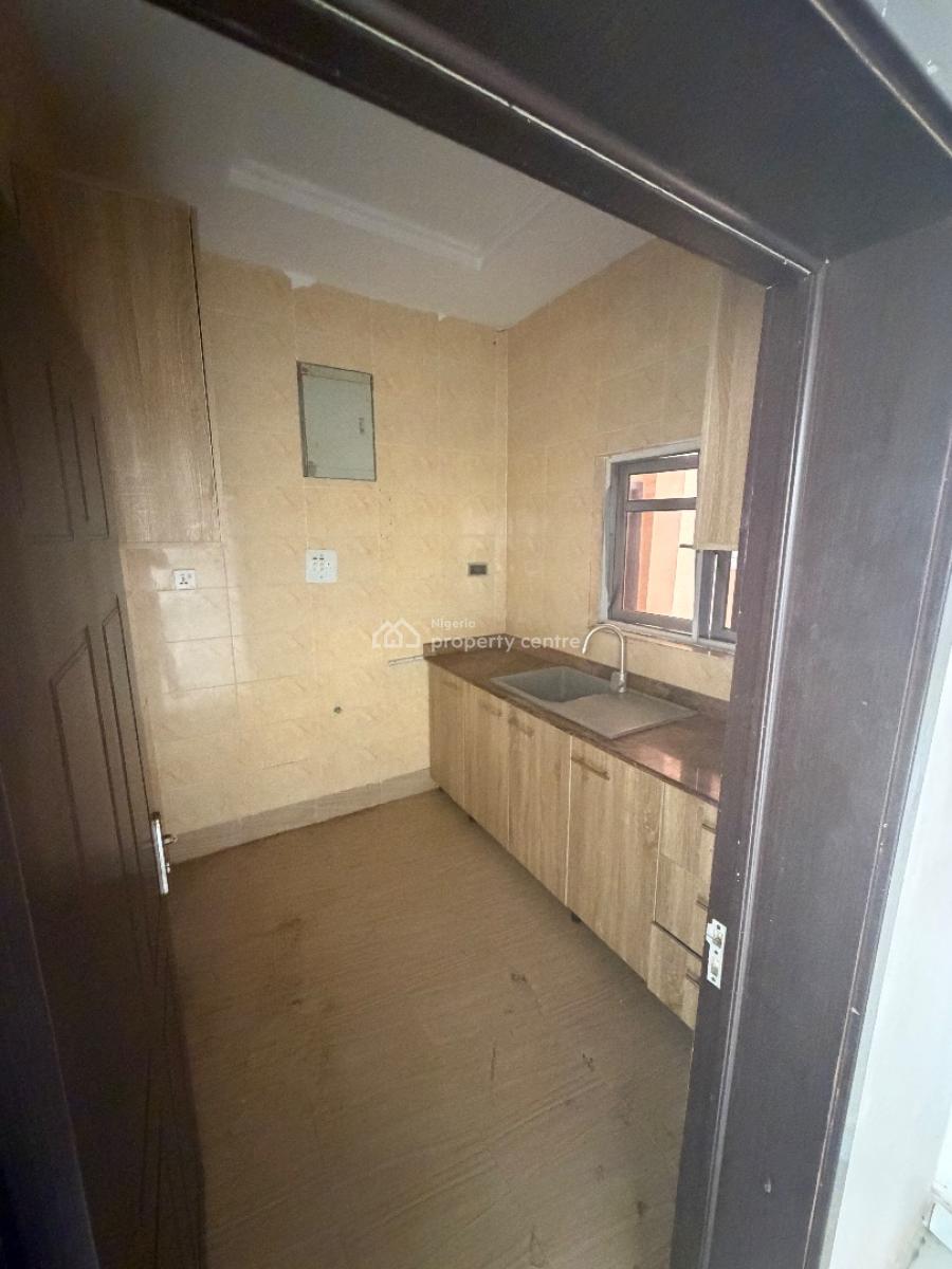 Lovely Spacious 2 Bedroom with Balcony, Estate, Alpha Beach Road, Igbo Efon, Lekki, Lagos, Flat / Apartment for Rent
