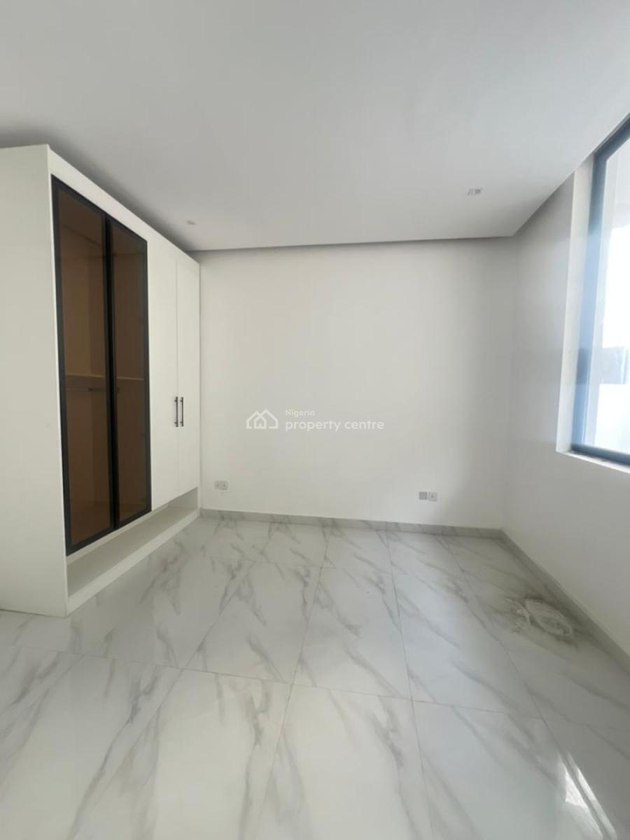 Luxury 2 Bedroom Apartment with Pool, Lekki Phase 1, Lekki, Lagos, Flat / Apartment for Sale