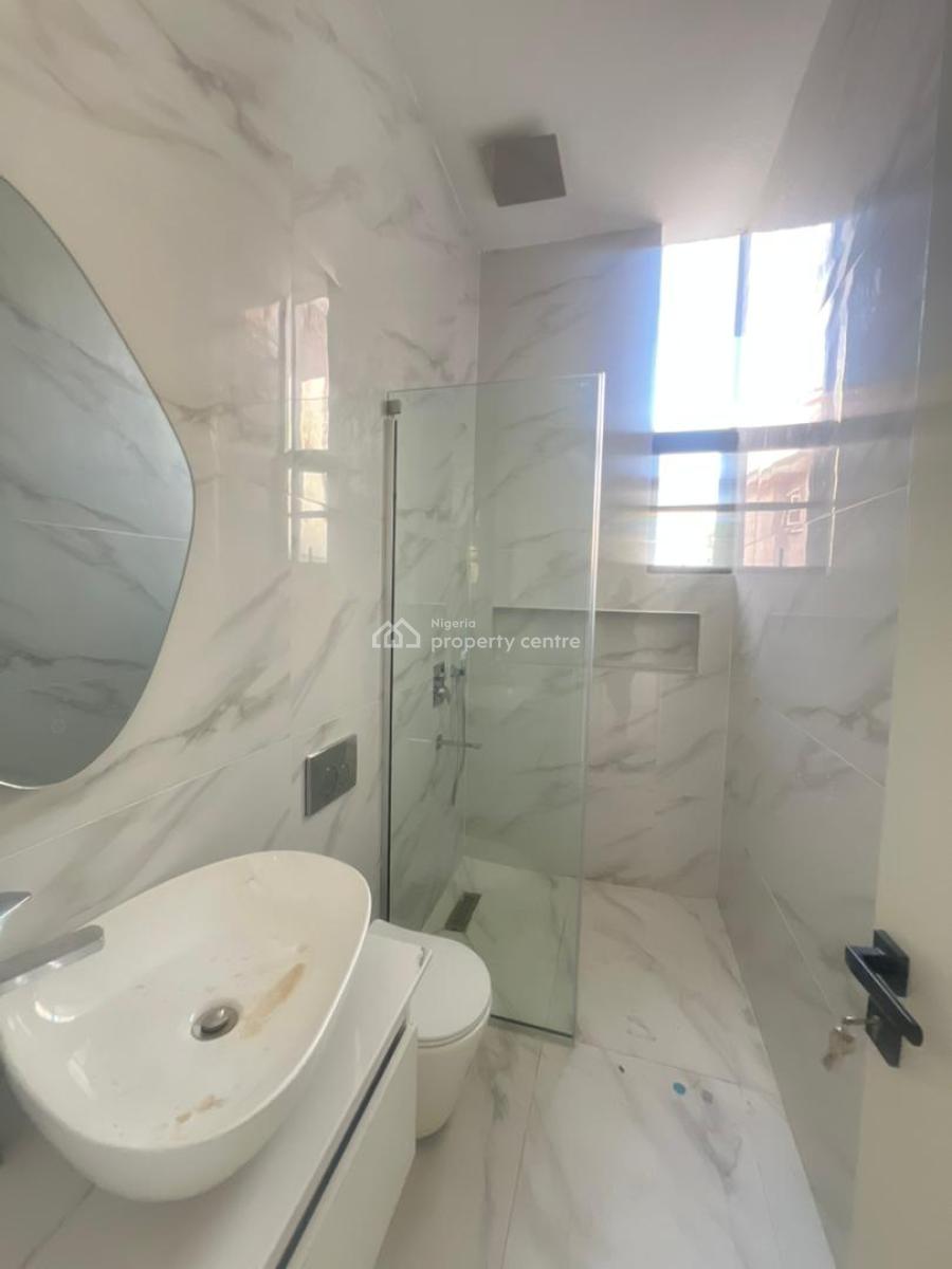 Luxury 2 Bedroom Apartment with Pool, Lekki Phase 1, Lekki, Lagos, Flat / Apartment for Sale